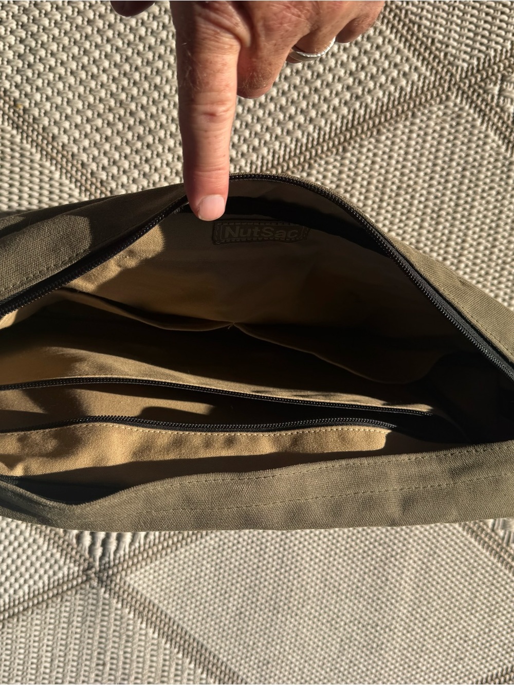 Olive Green Canvas Laptop Messenger Bag with Brown Leather Trim - Picture 4 of 4
